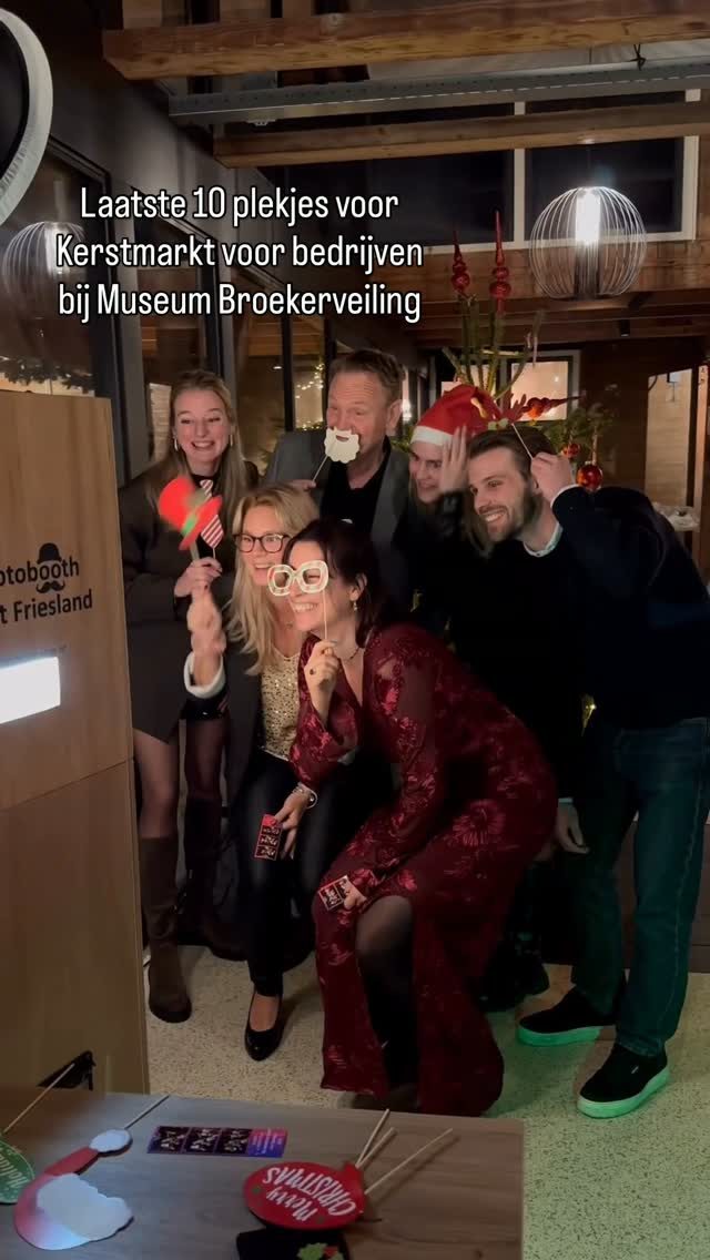 Kerstmarkt & Borrel — Museum BroekerVeiling, Friday, 11 December 2026