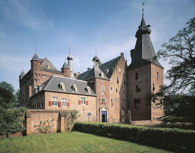 Professor Bombastix Mystery at Kasteel Doorwerth