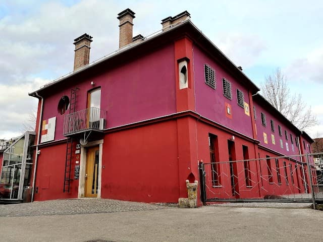 Sozvočja sveta: Balkan Winds at Hostel Celica